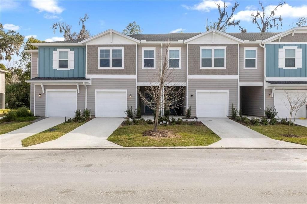 Recently Rented: $1,695 (3 beds, 2 baths, 1707 Square Feet)