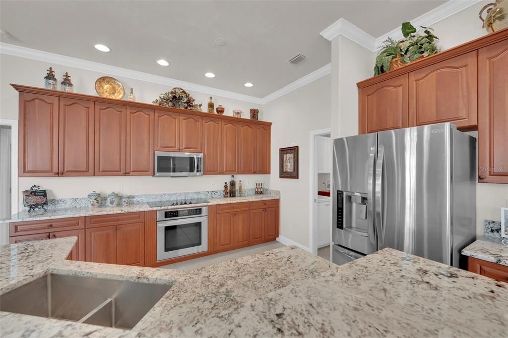 На продажу: $1,144,220 (3 спален, 3 ванн, 2312 Квадратных фут)