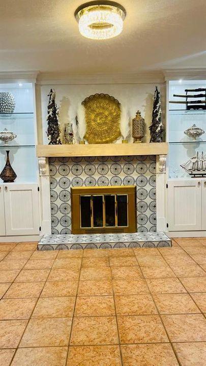 待售: $2,480,000 (10 贝兹, 0 浴室, 4435 平方英尺)