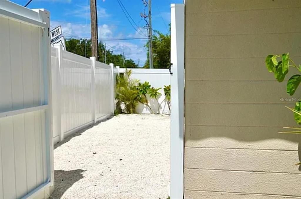 待售: $2,480,000 (10 贝兹, 0 浴室, 4435 平方英尺)