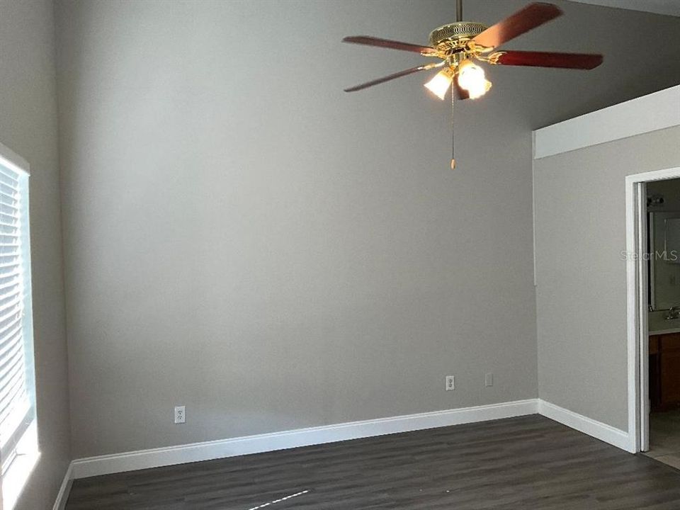 На продажу: $325,000 (3 спален, 2 ванн, 1491 Квадратных фут)