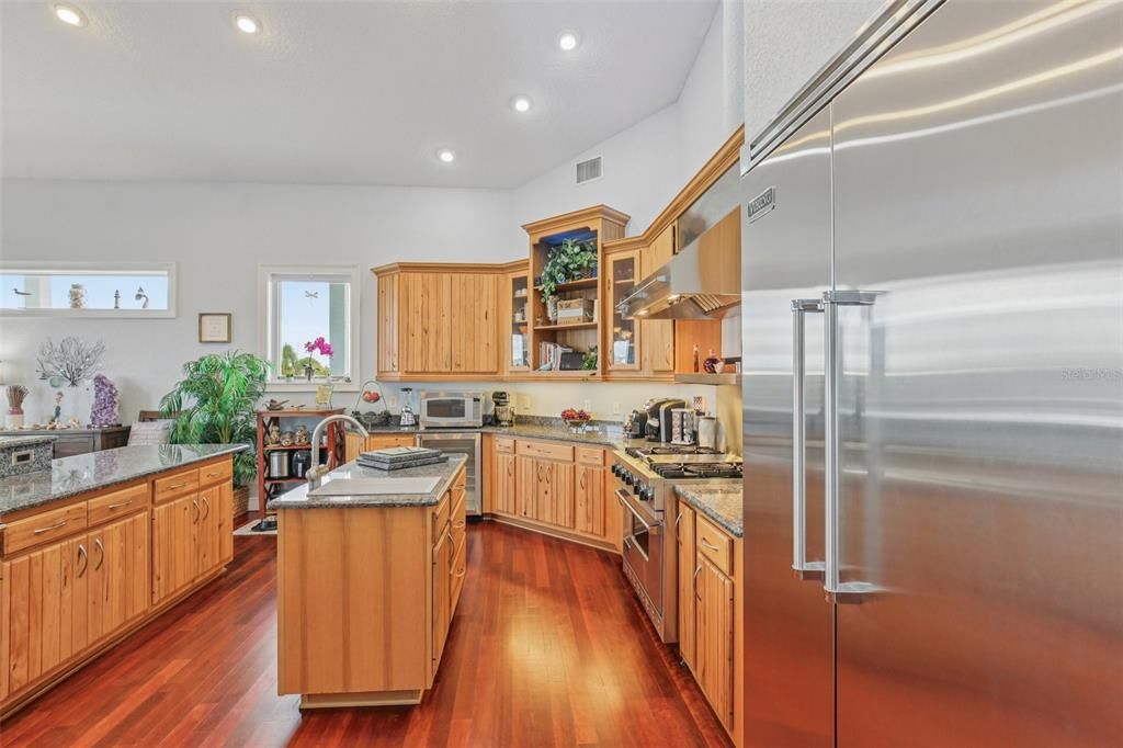 待售: $2,100,000 (3 贝兹, 4 浴室, 2954 平方英尺)