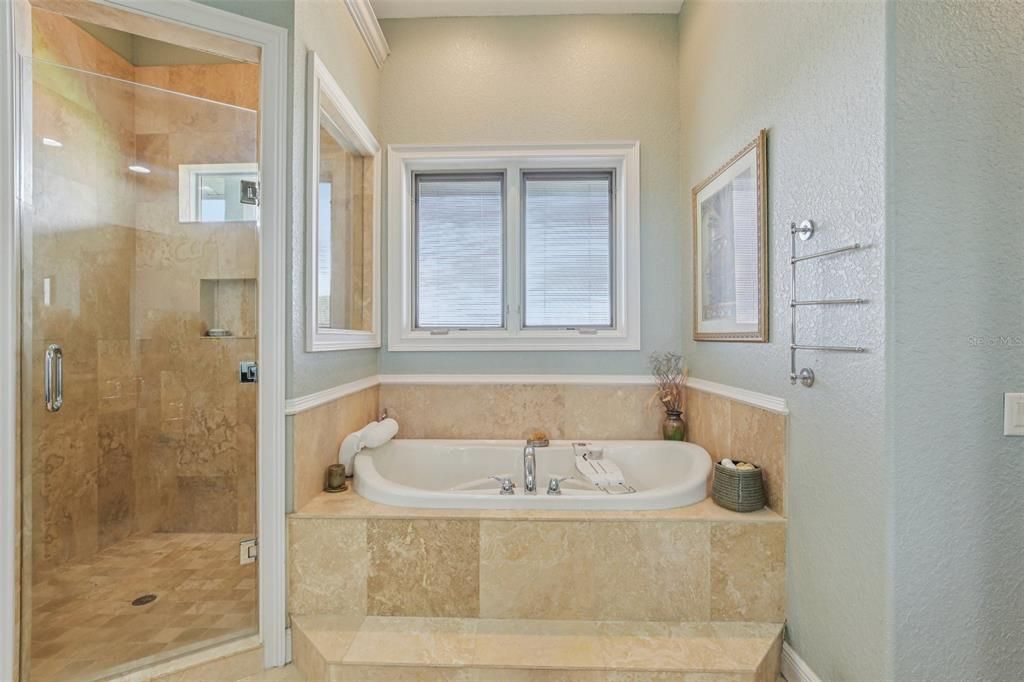 待售: $2,100,000 (3 贝兹, 4 浴室, 2954 平方英尺)