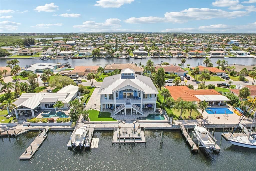 待售: $2,100,000 (3 贝兹, 4 浴室, 2954 平方英尺)