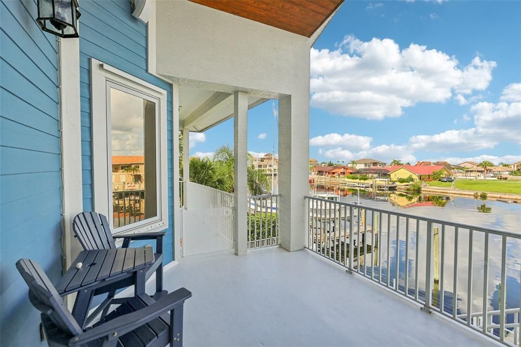 待售: $2,100,000 (3 贝兹, 4 浴室, 2954 平方英尺)