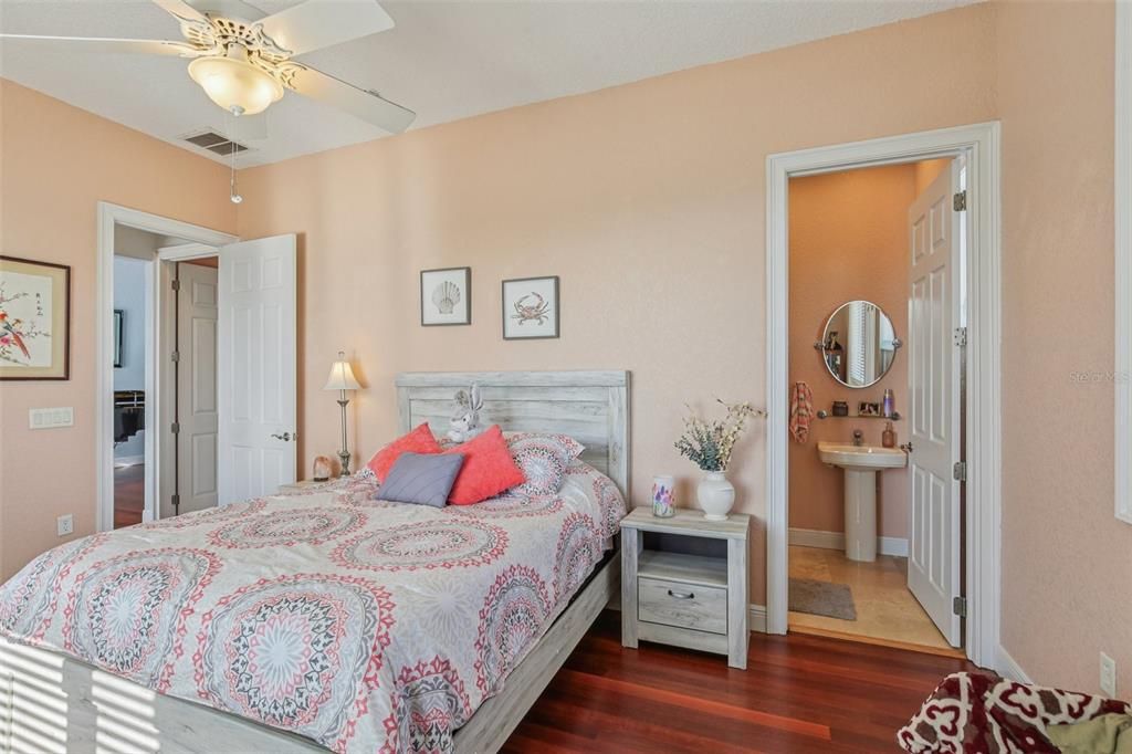 待售: $2,100,000 (3 贝兹, 4 浴室, 2954 平方英尺)