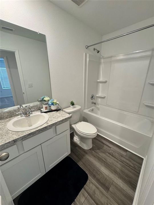 En Renta: $1,850 (3 camas, 2 baños, 1386 Pies cuadrados)