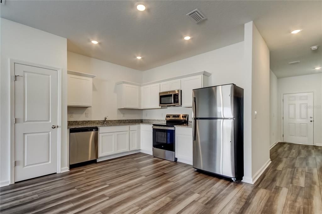 En Renta: $1,850 (3 camas, 2 baños, 1386 Pies cuadrados)