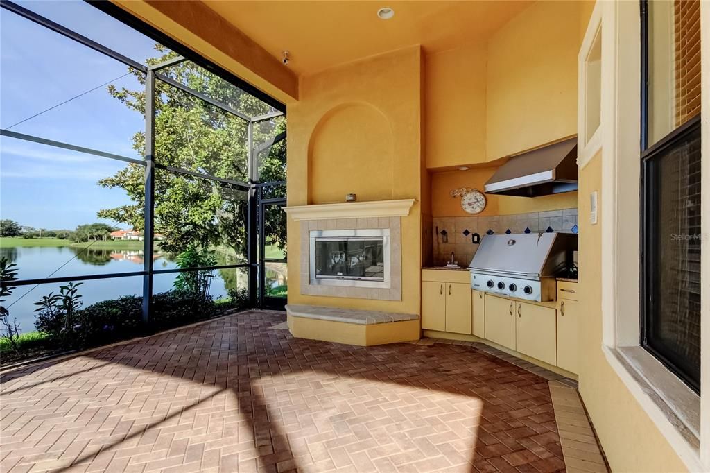 For Sale: $1,125,000 (5 beds, 4 baths, 4017 Square Feet)