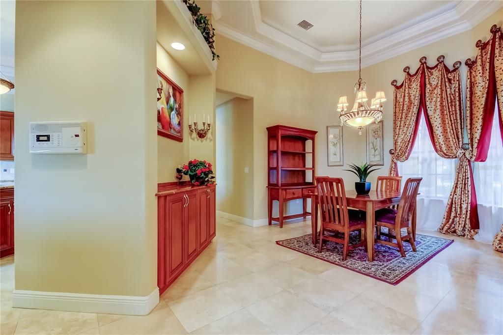 For Sale: $1,125,000 (5 beds, 4 baths, 4017 Square Feet)