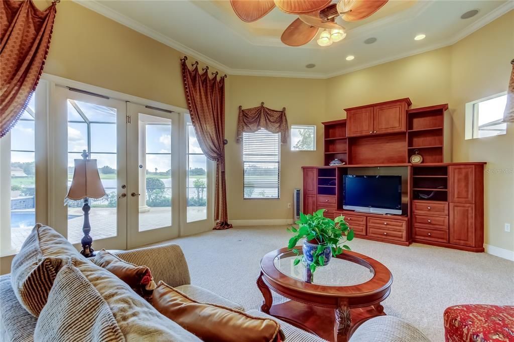 For Sale: $1,125,000 (5 beds, 4 baths, 4017 Square Feet)