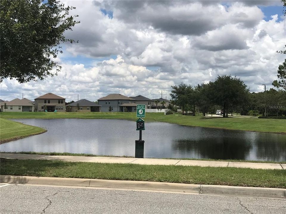 For Sale: $312,100 (2 beds, 2 baths, 1244 Square Feet)