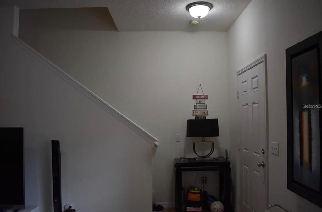 For Sale: $312,100 (2 beds, 2 baths, 1244 Square Feet)