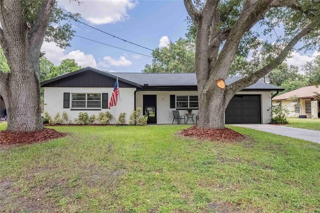 Active With Contract: $240,000 (2 beds, 2 baths, 1076 Square Feet)