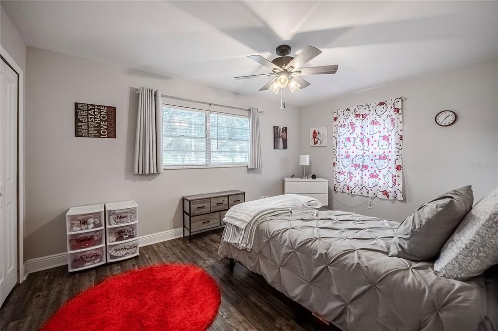 Active With Contract: $240,000 (2 beds, 2 baths, 1076 Square Feet)