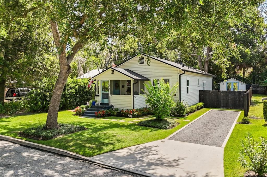 Vendido Recientemente: $845,000 (2 camas, 2 baños, 1250 Pies cuadrados)