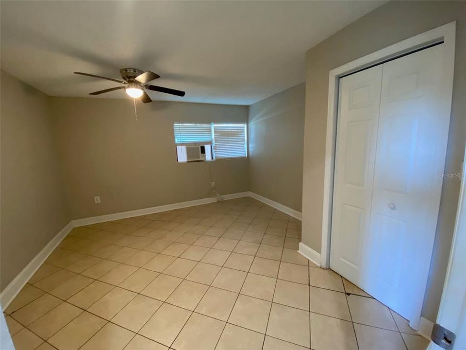 For Rent: $1,649 (3 beds, 1 baths, 1000 Square Feet)