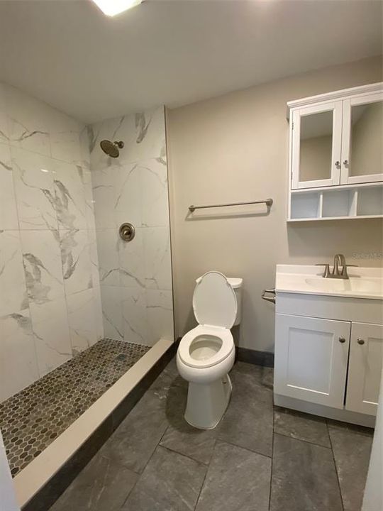 For Rent: $1,649 (3 beds, 1 baths, 1000 Square Feet)