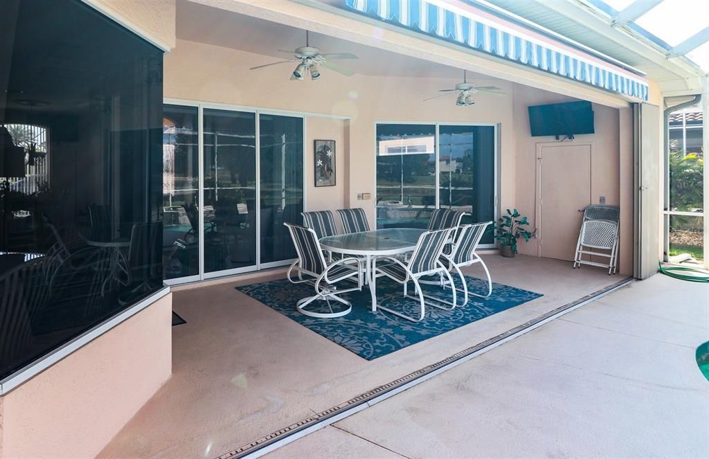 For Sale: $675,000 (3 beds, 3 baths, 2442 Square Feet)