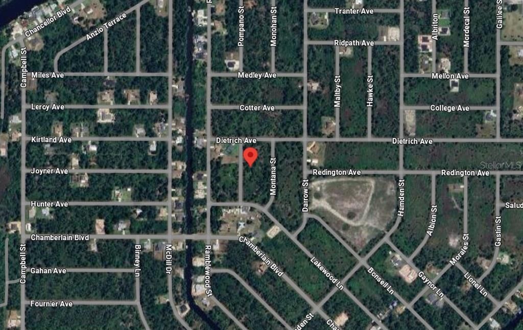 На продажу: $13,000 (0.23 acres)