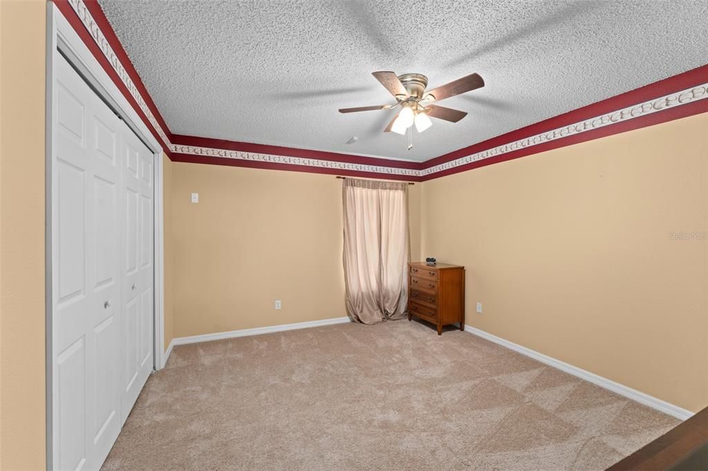 Active With Contract: $392,900 (3 beds, 2 baths, 1684 Square Feet)