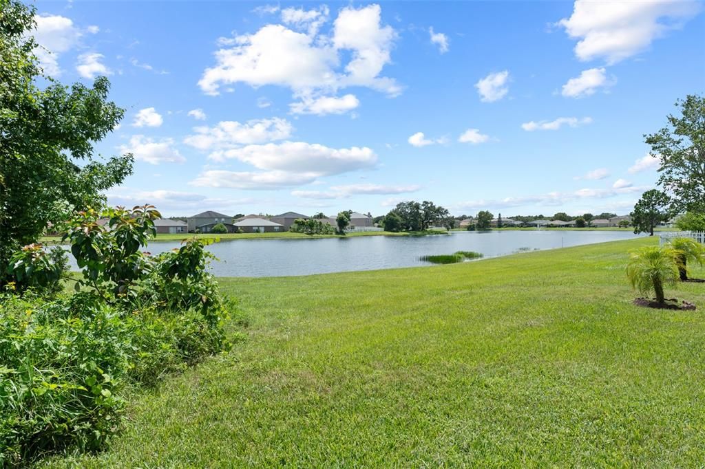 Active With Contract: $392,900 (3 beds, 2 baths, 1684 Square Feet)