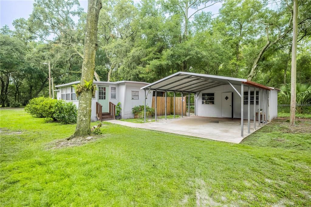 最近售出: $89,000 (2 贝兹, 1 浴室, 782 平方英尺)