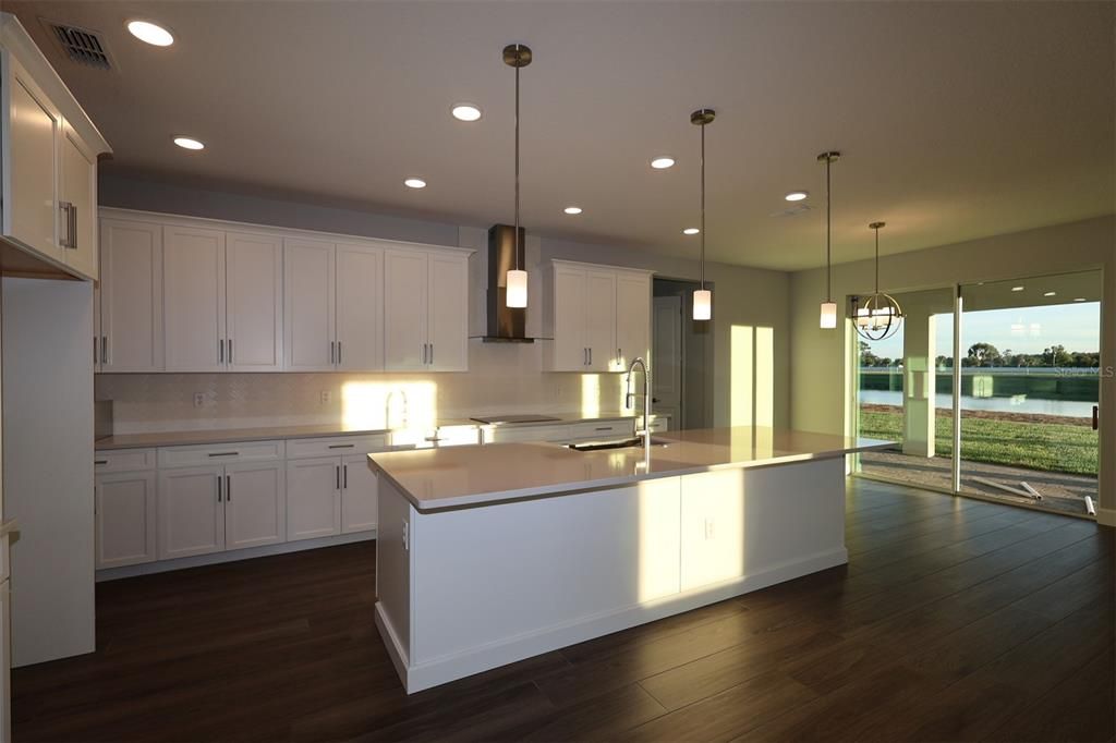 For Sale: $1,121,990 (5 beds, 4 baths, 4673 Square Feet)