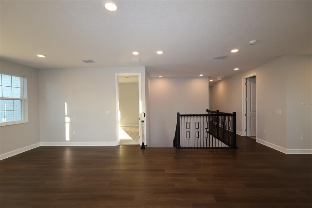 For Sale: $1,121,990 (5 beds, 4 baths, 4673 Square Feet)