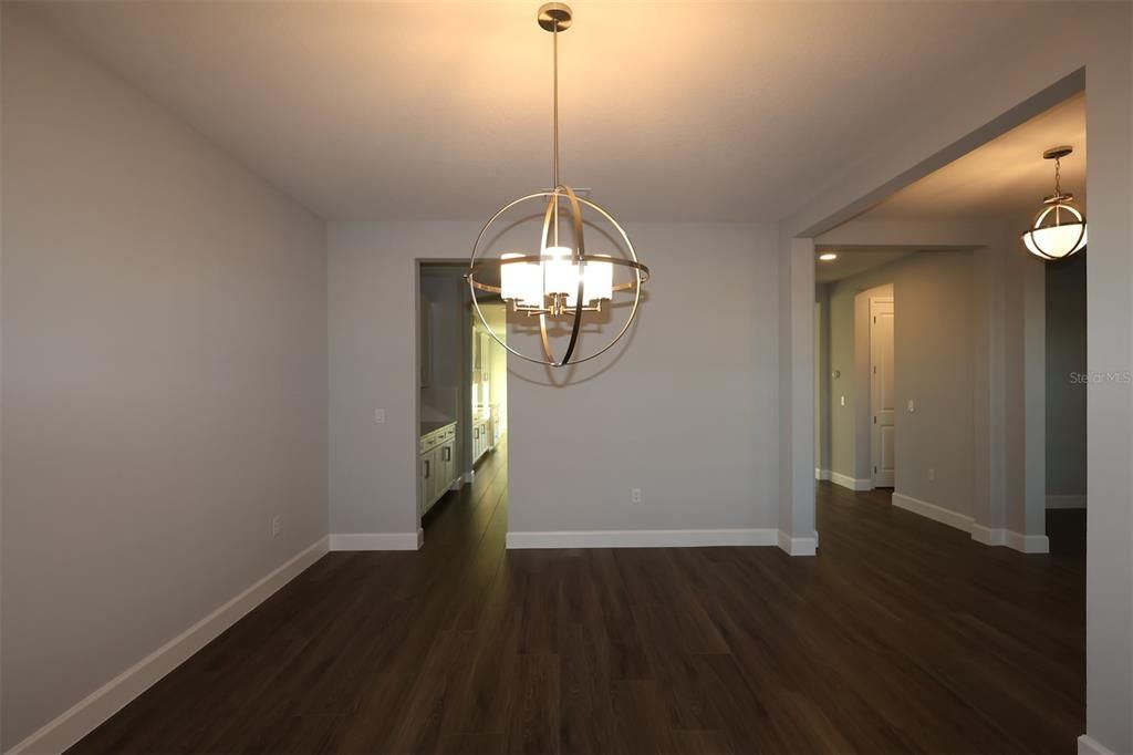 For Sale: $1,121,990 (5 beds, 4 baths, 4673 Square Feet)