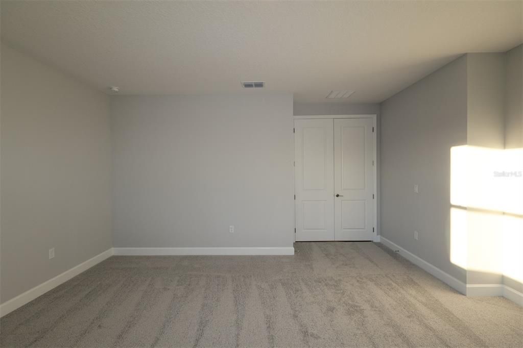 For Sale: $1,121,990 (5 beds, 4 baths, 4673 Square Feet)