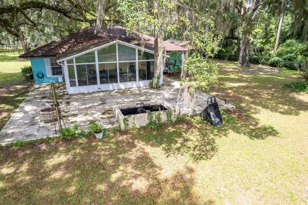 For Sale: $667,000 (3 beds, 2 baths, 1728 Square Feet)