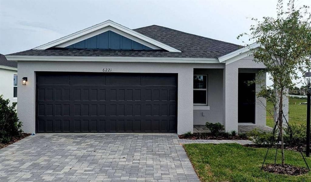 Недавно продано: $269,990 (3 спален, 2 ванн, 2227 Квадратных фут)