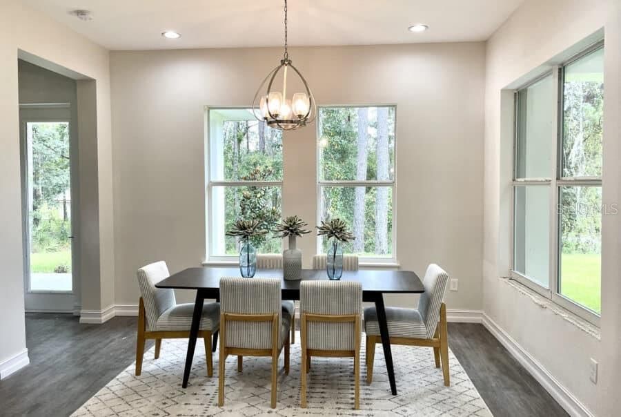 For Sale: $630,000 (3 beds, 3 baths, 2667 Square Feet)