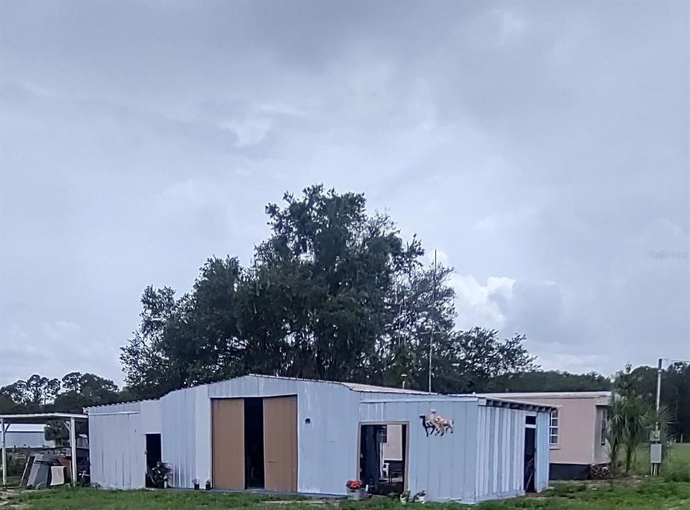 For Sale: $150,000 (2 beds, 2 baths, 720 Square Feet)