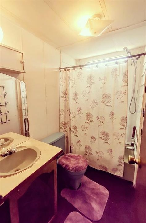 For Sale: $150,000 (2 beds, 2 baths, 720 Square Feet)