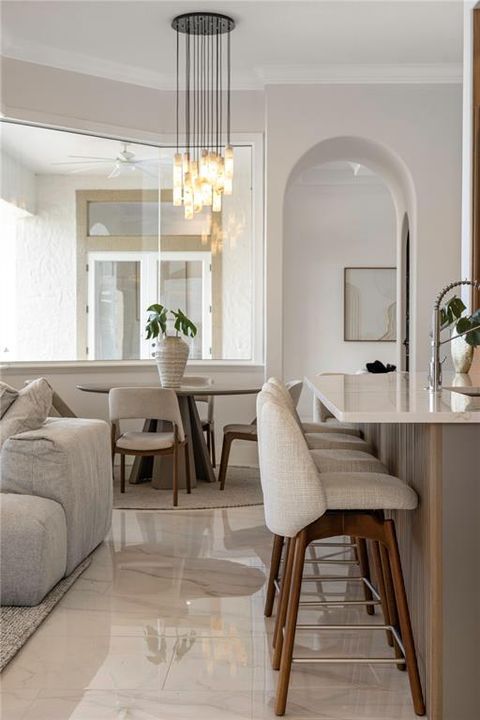 For Sale: $3,985,000 (6 beds, 6 baths, 6346 Square Feet)