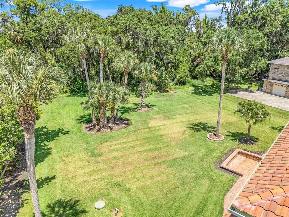 For Sale: $749,999 (5 beds, 4 baths, 4920 Square Feet)