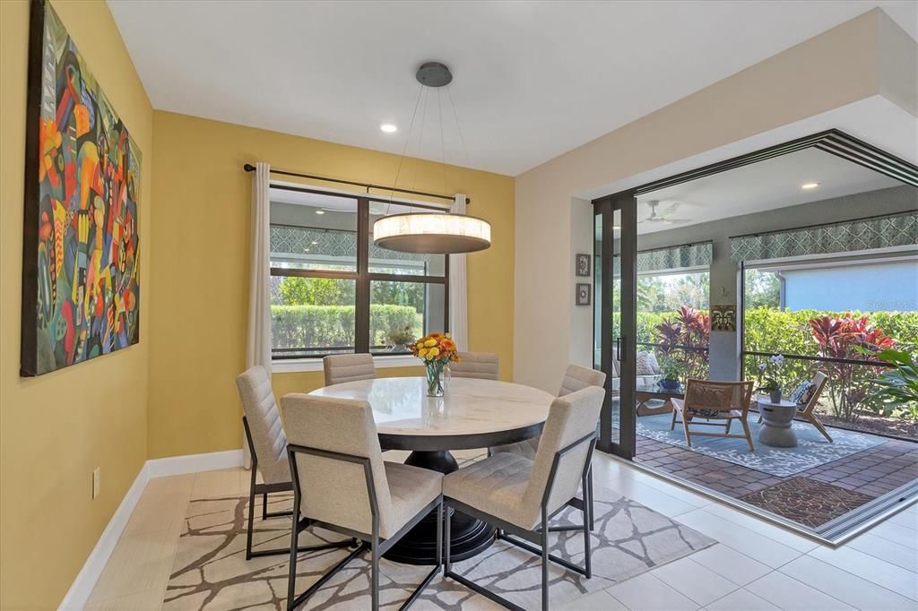 Active With Contract: $639,900 (2 beds, 2 baths, 1938 Square Feet)