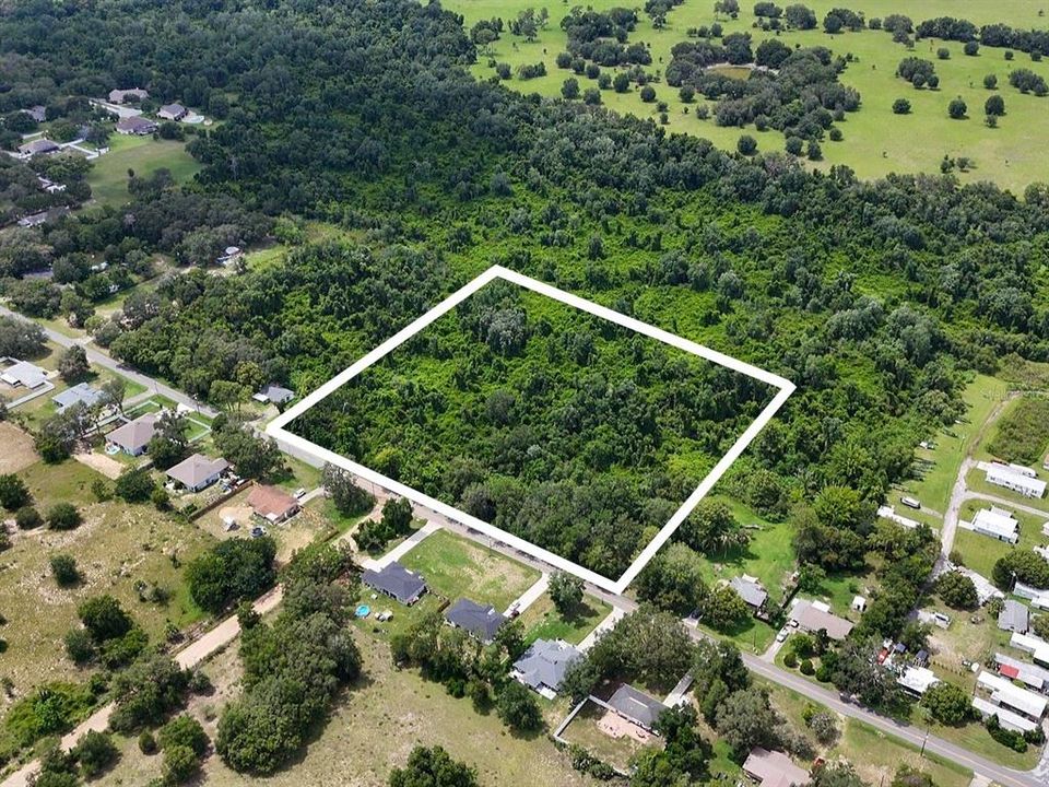 待售: $269,900 (7.65 acres)