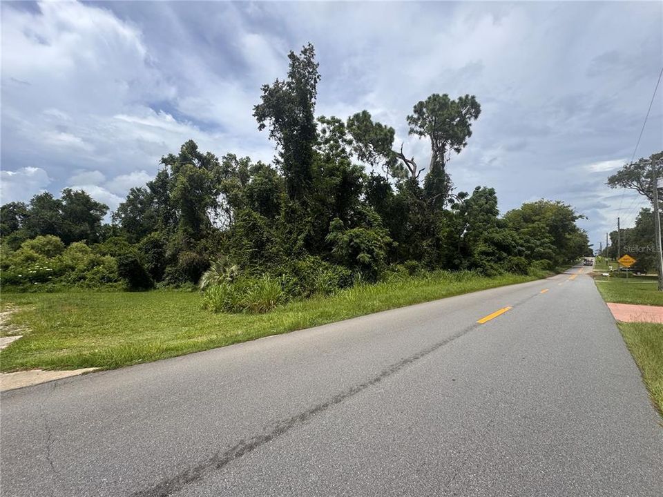 待售: $269,900 (7.65 acres)