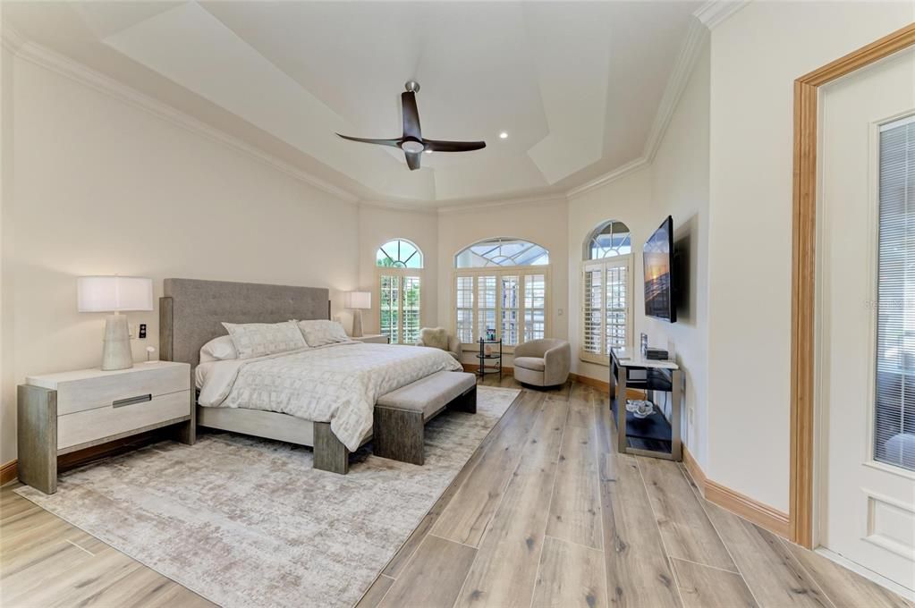 For Sale: $2,099,000 (4 beds, 4 baths, 4752 Square Feet)