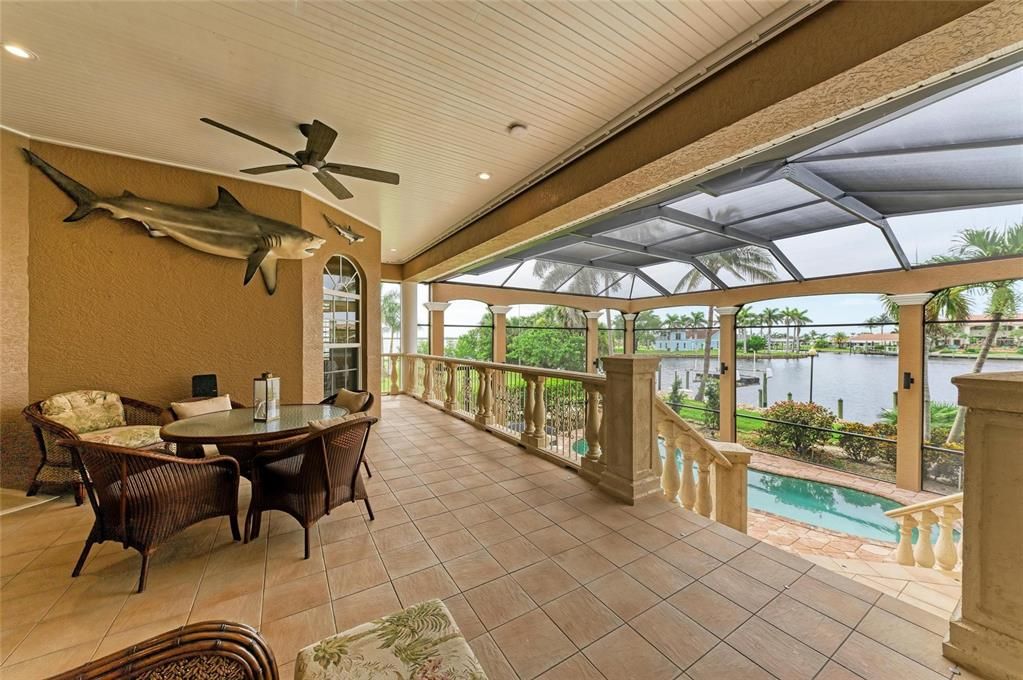 For Sale: $2,099,000 (4 beds, 4 baths, 4752 Square Feet)