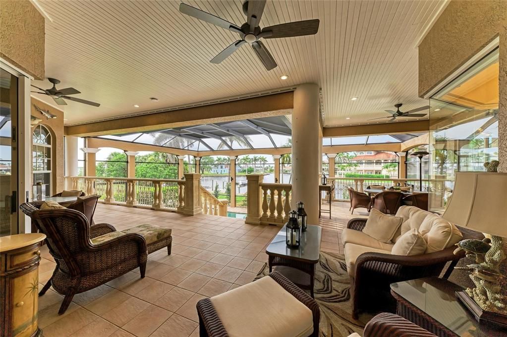 For Sale: $2,099,000 (4 beds, 4 baths, 4752 Square Feet)