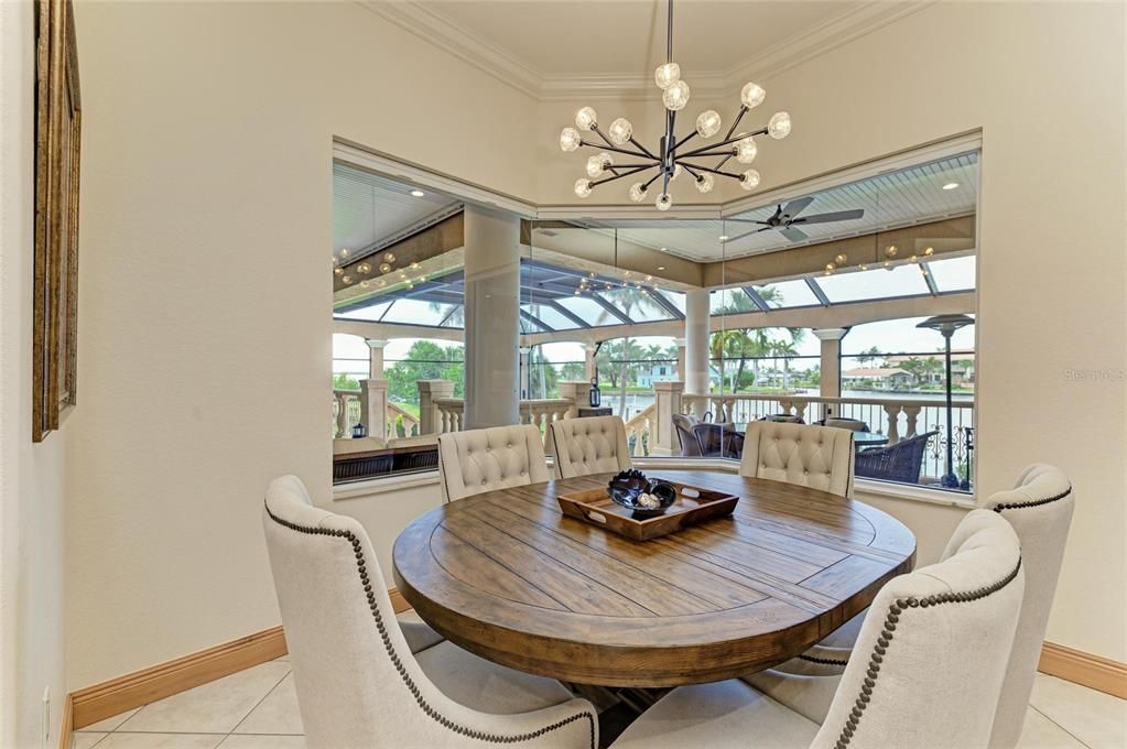 For Sale: $2,099,000 (4 beds, 4 baths, 4752 Square Feet)