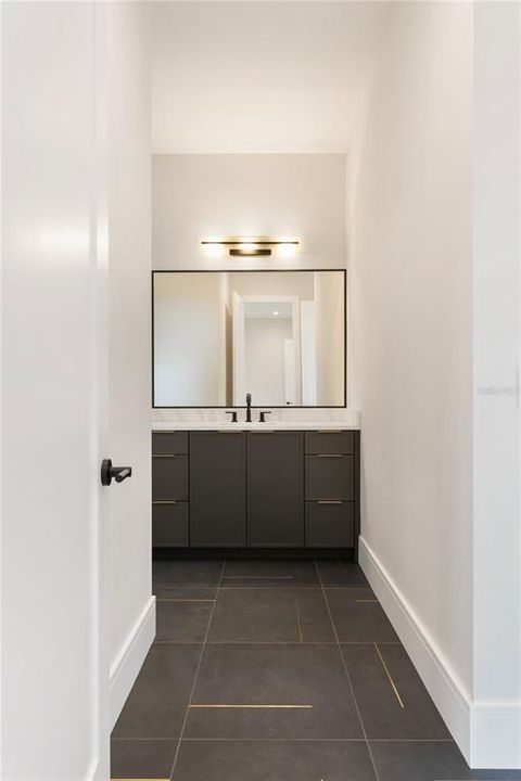 待售: $4,197,000 (5 贝兹, 5 浴室, 6453 平方英尺)