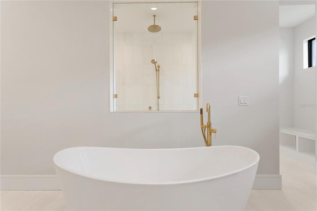 待售: $4,197,000 (5 贝兹, 5 浴室, 6453 平方英尺)