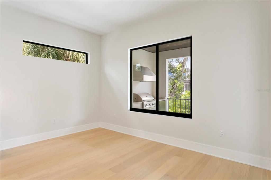 待售: $4,197,000 (5 贝兹, 5 浴室, 6453 平方英尺)