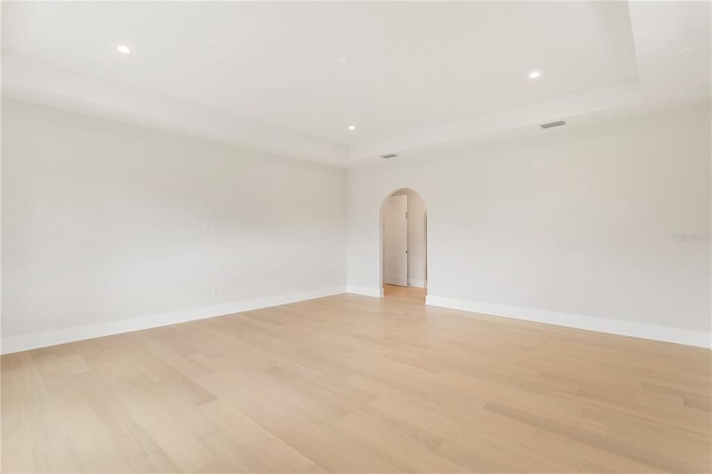 待售: $4,197,000 (5 贝兹, 5 浴室, 6453 平方英尺)