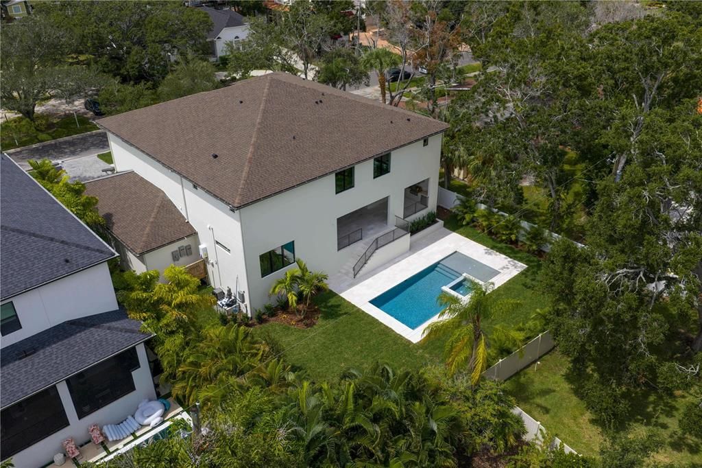 待售: $4,197,000 (5 贝兹, 5 浴室, 6453 平方英尺)